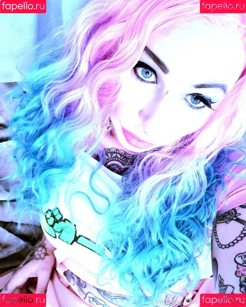 queenrainifree Onlyfans Photo Gallery 