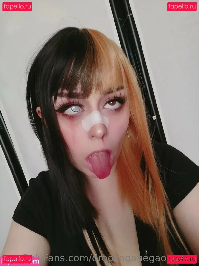 DroolingAhegaoQueen Onlyfans Photo Gallery 