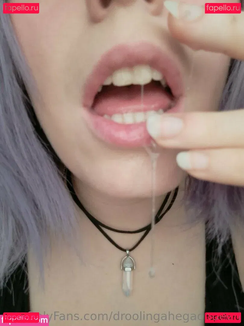 DroolingAhegaoQueen Onlyfans Photo Gallery 