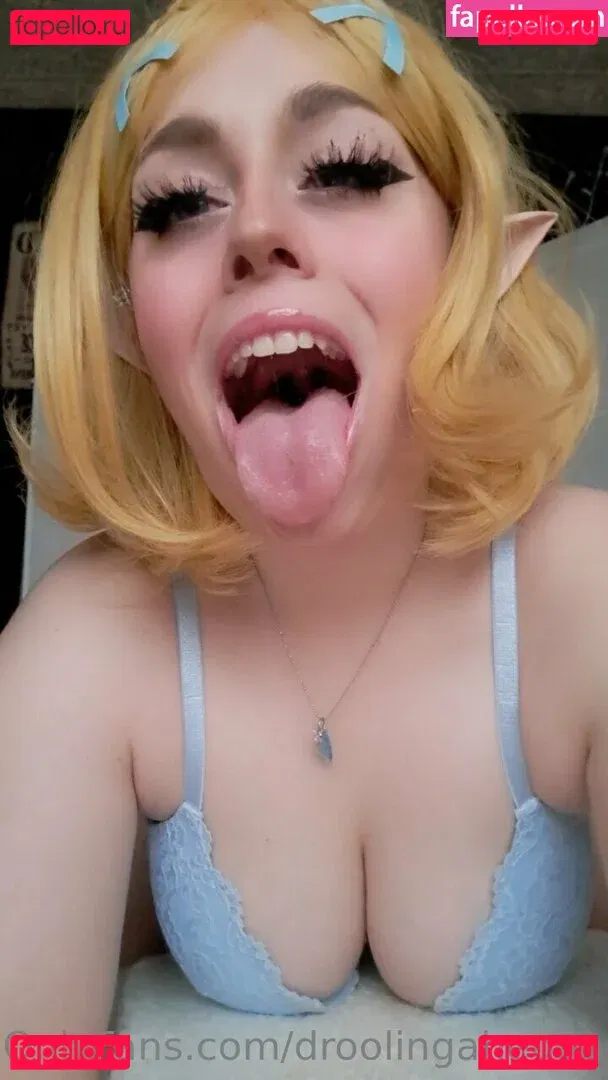 DroolingAhegaoQueen Onlyfans Photo Gallery 