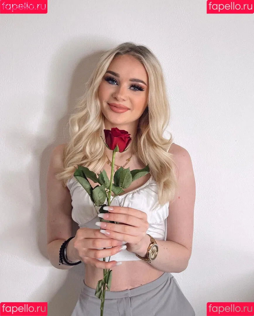 Jasmin Schneider Onlyfans Photo Gallery 