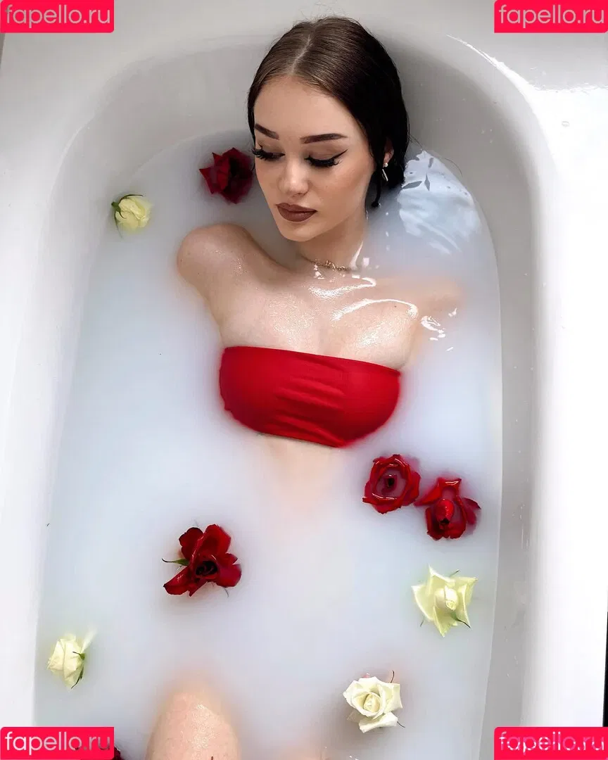 Jasmin Schneider Onlyfans Photo Gallery 