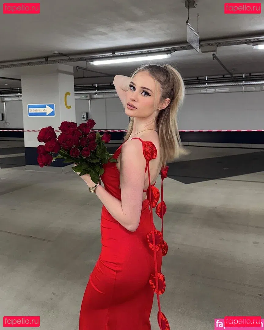 Jasmin Schneider Onlyfans Photo Gallery 