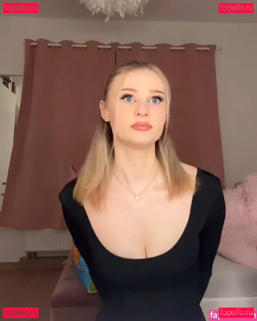 Jasmin Schneider Onlyfans Photo Gallery 