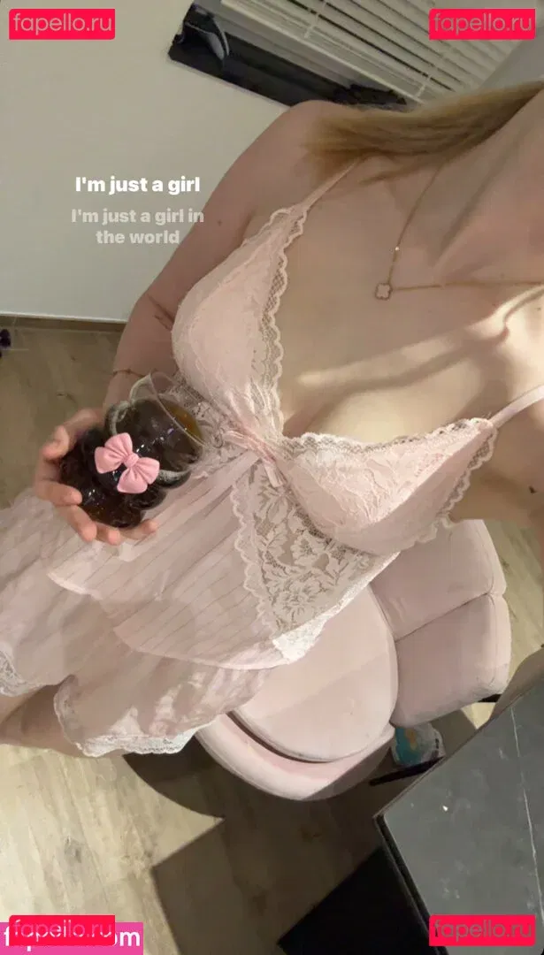 Jasmin Schneider Onlyfans Photo Gallery 