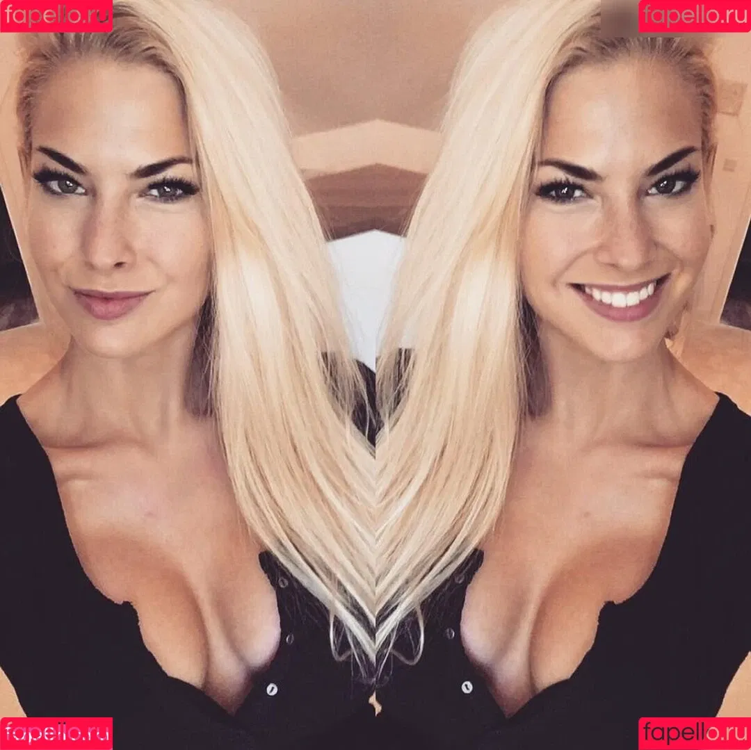 Isi Glück Onlyfans Photo Gallery 
