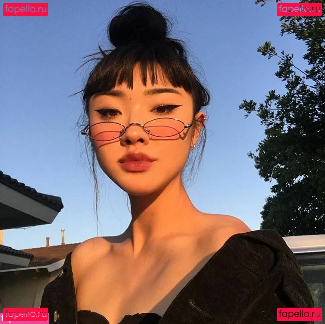 Isi Glück Onlyfans Photo Gallery 