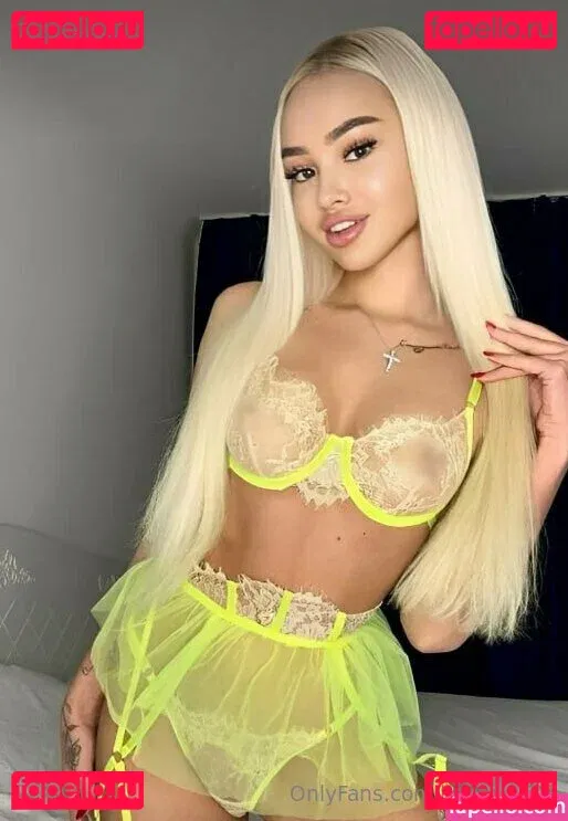 baby_birdd Onlyfans Photo Gallery 