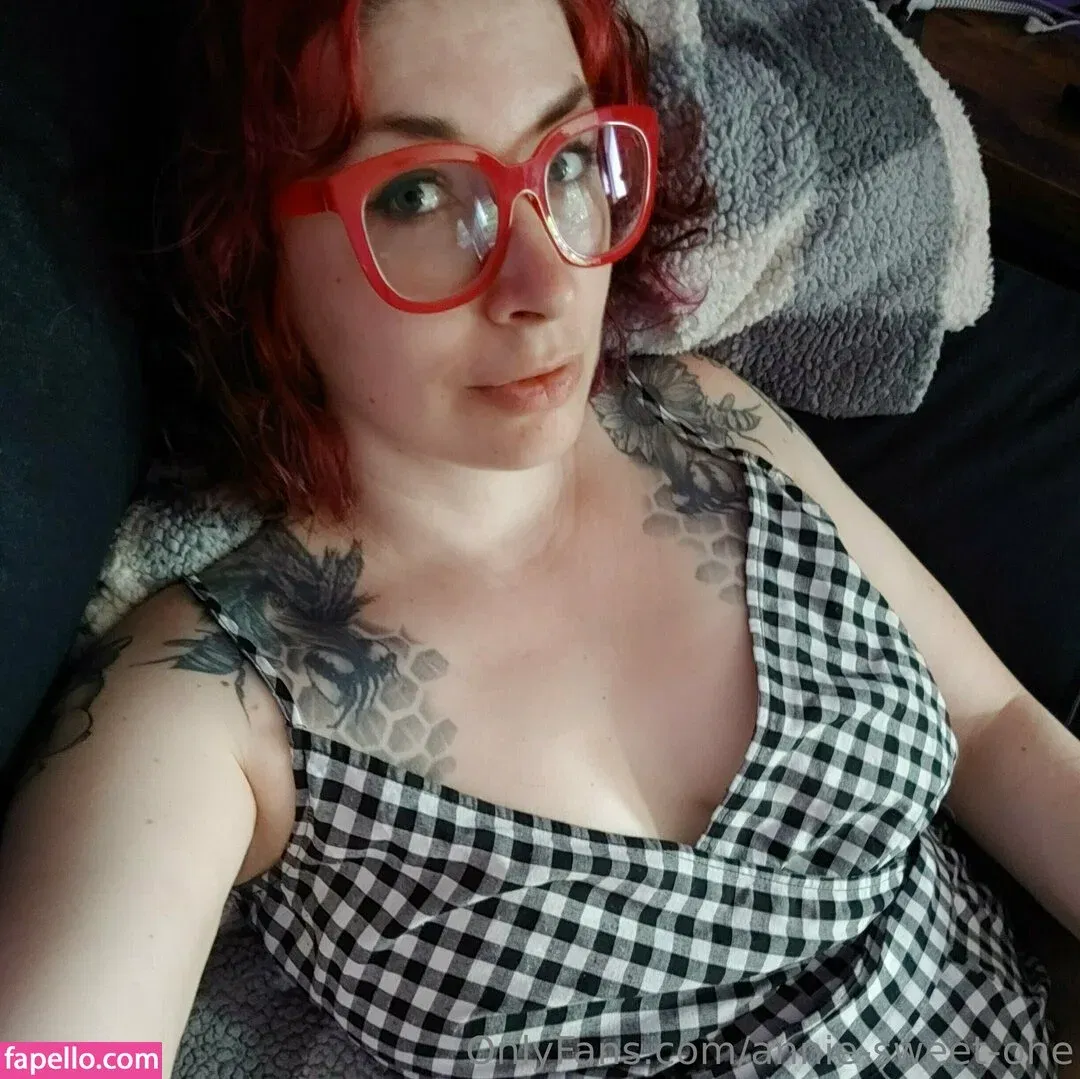 knit_licks Onlyfans Photo Gallery 