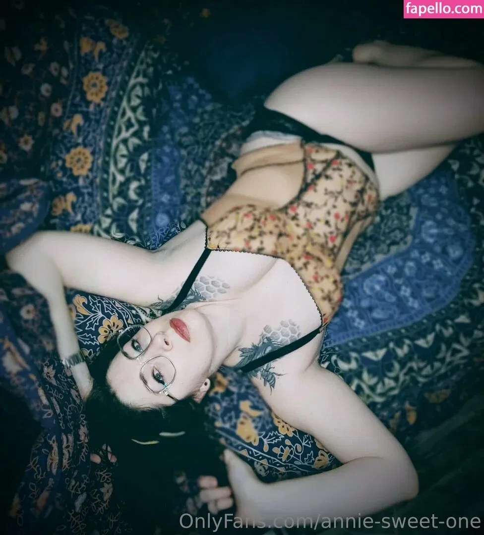 knit_licks Onlyfans Photo Gallery 