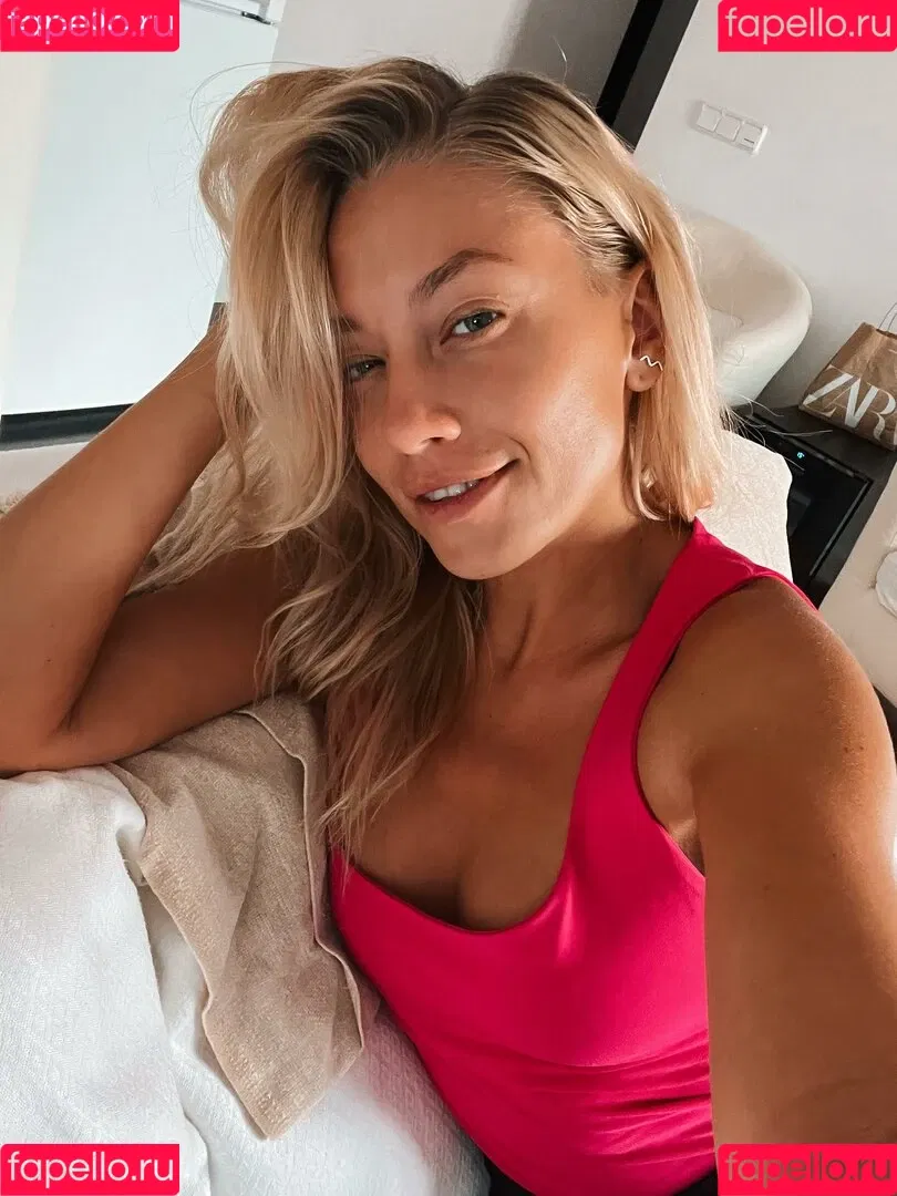 Amy Love Onlyfans Photo Gallery 