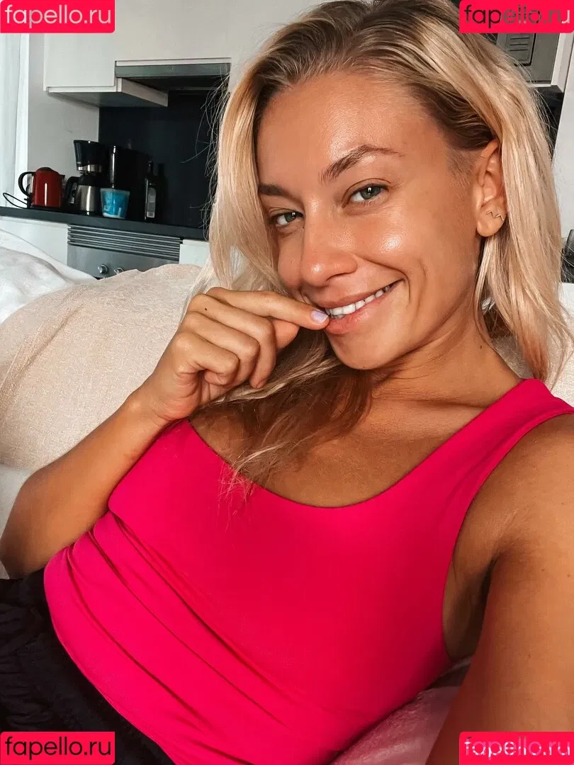 Amy Love Onlyfans Photo Gallery 