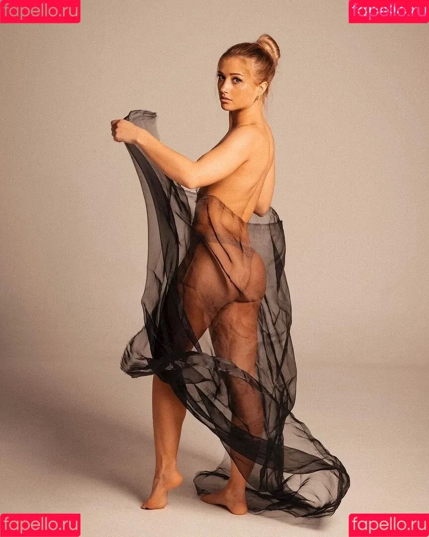 Anna Hafner Onlyfans Photo Gallery 