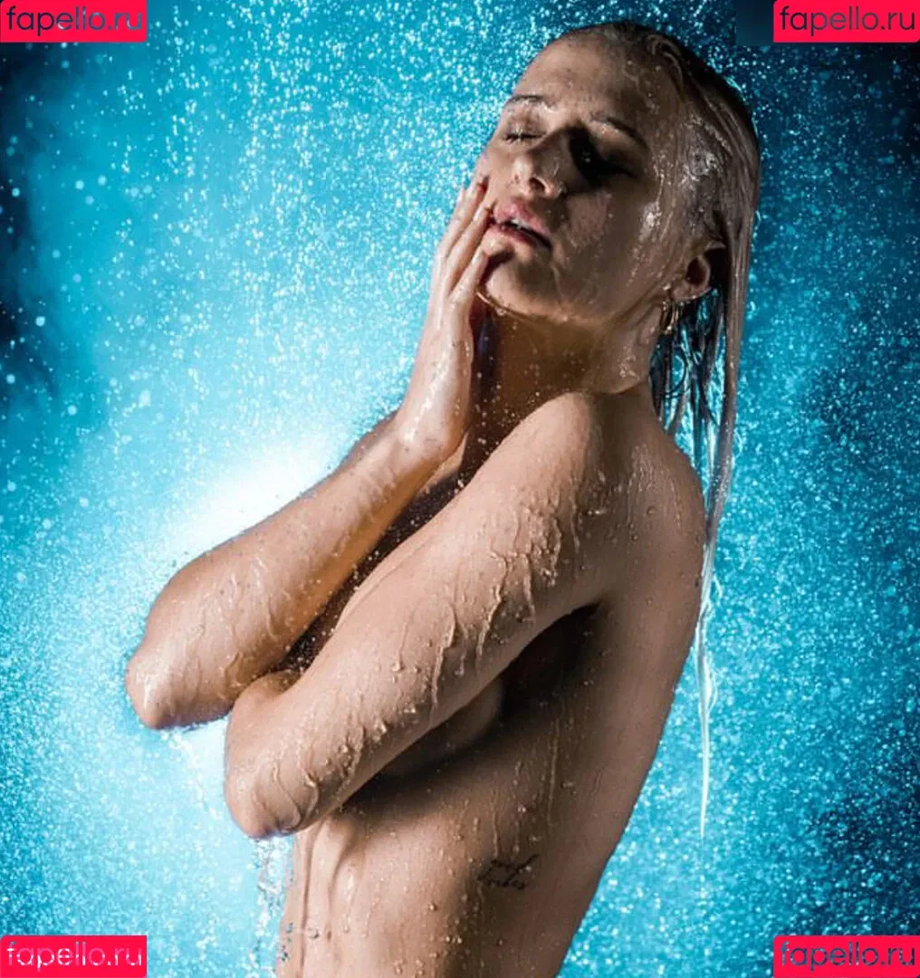 Anna Hafner Onlyfans Photo Gallery 