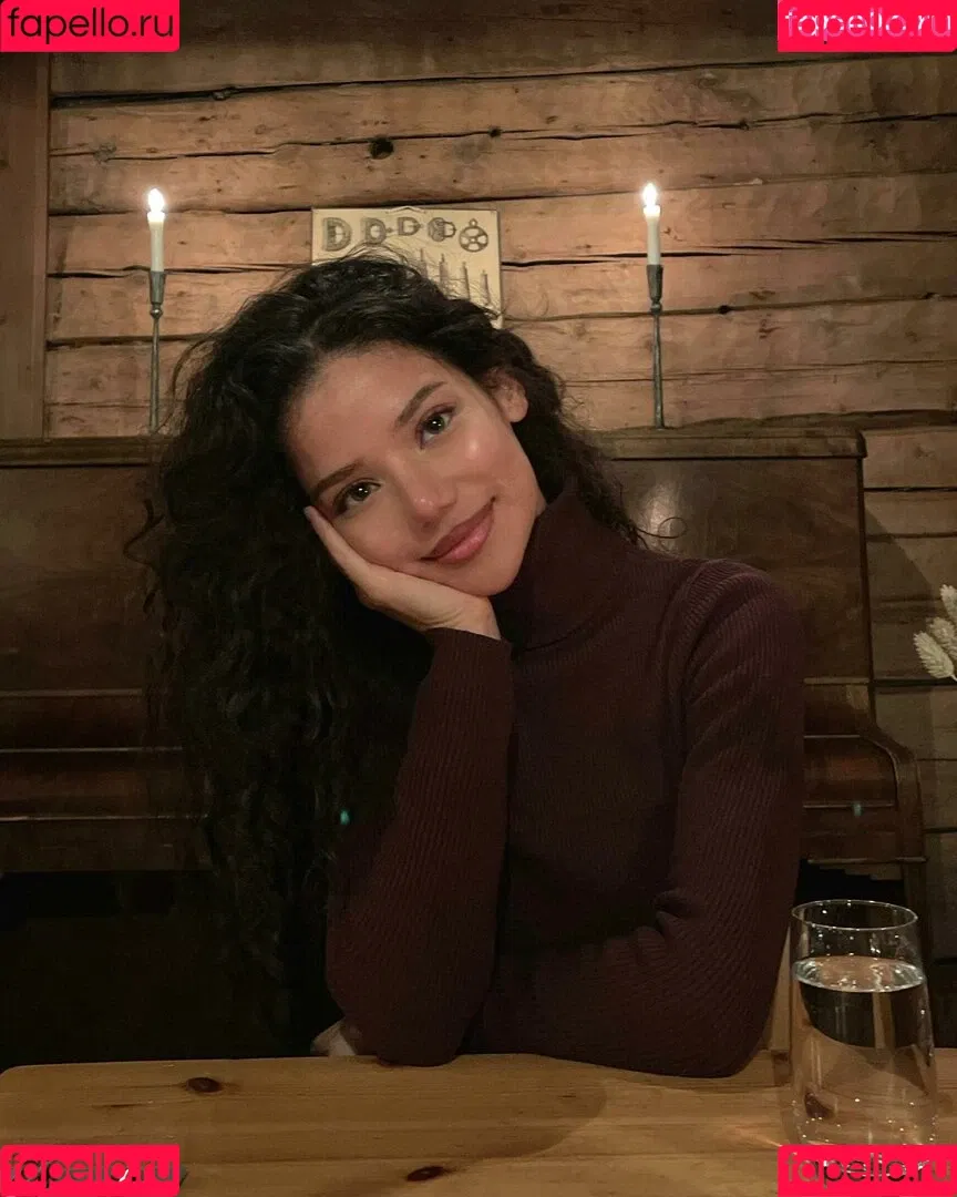 Dina Denoire Onlyfans Photo Gallery 