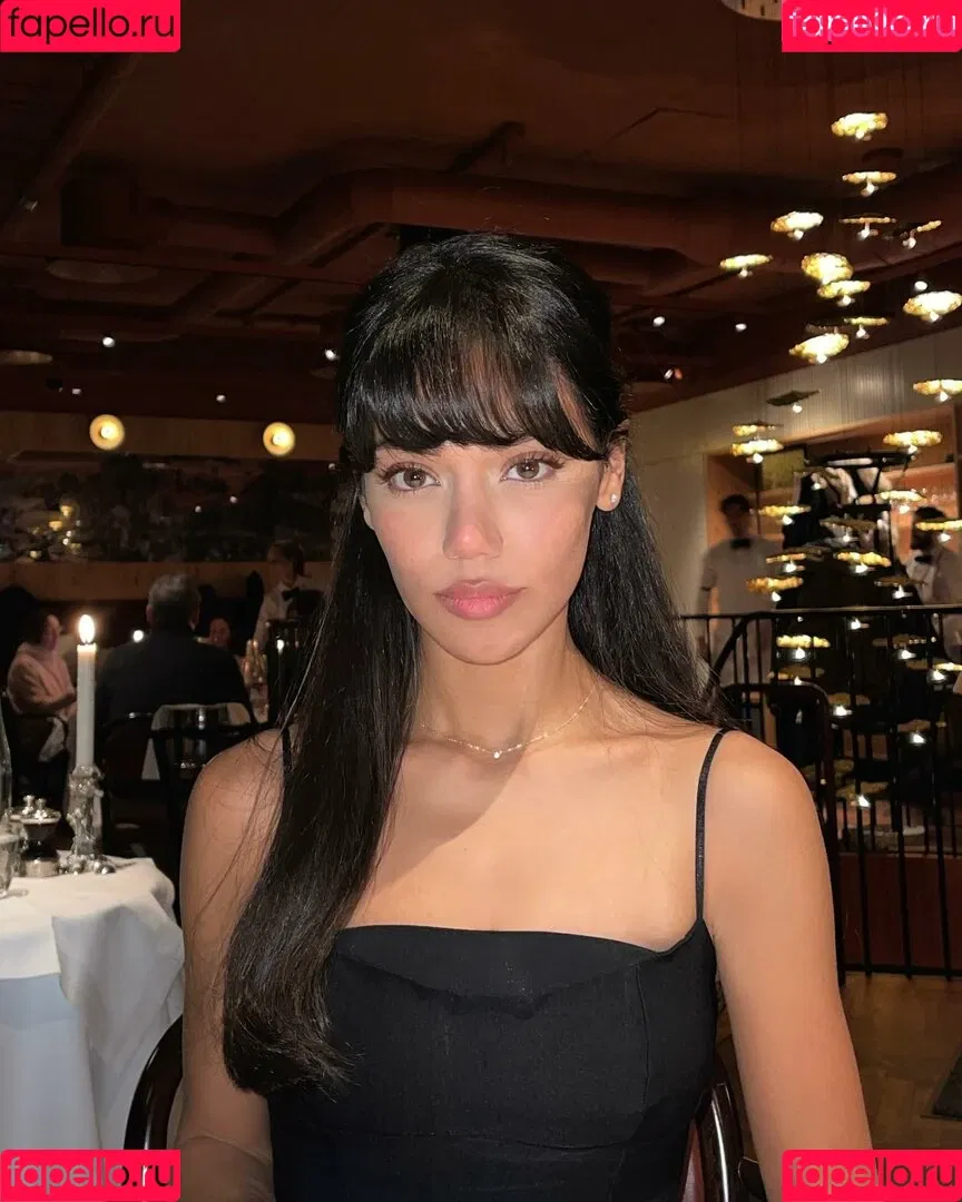 Dina Denoire Onlyfans Photo Gallery 