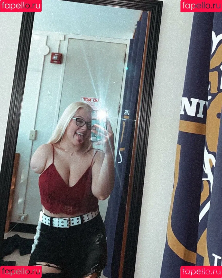Hailey Higgins Onlyfans Photo Gallery 