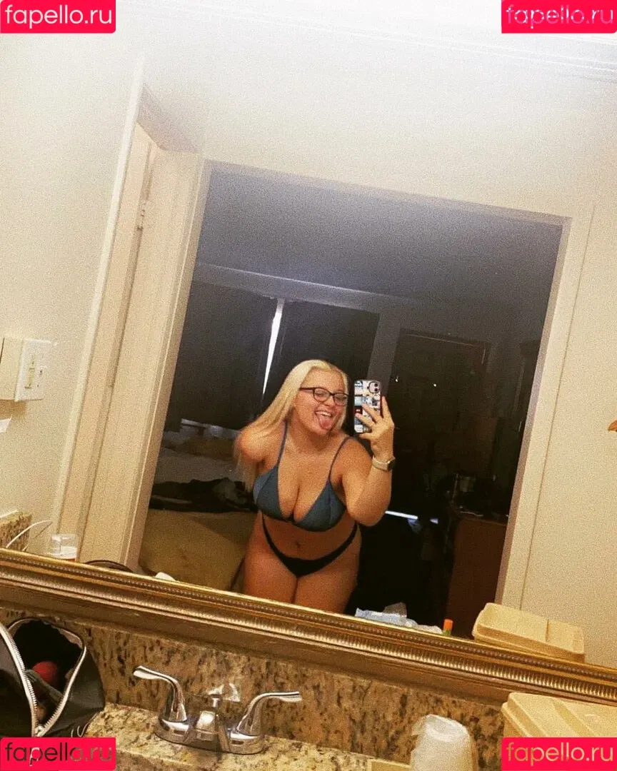 Hailey Higgins Onlyfans Photo Gallery 