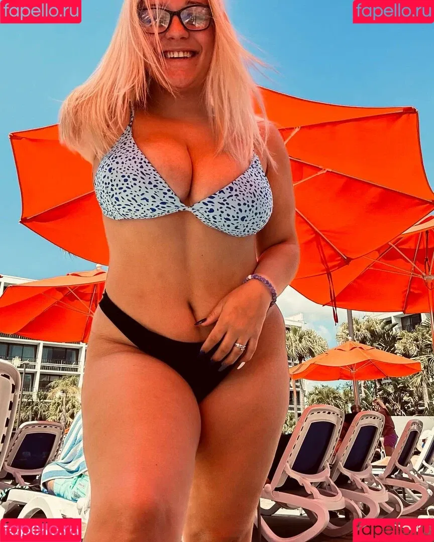 Hailey Higgins Onlyfans Photo Gallery 