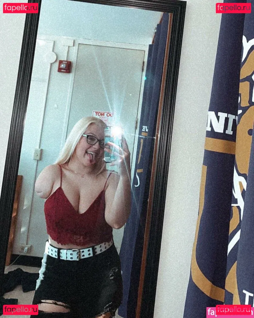 Hailey Higgins Onlyfans Photo Gallery 