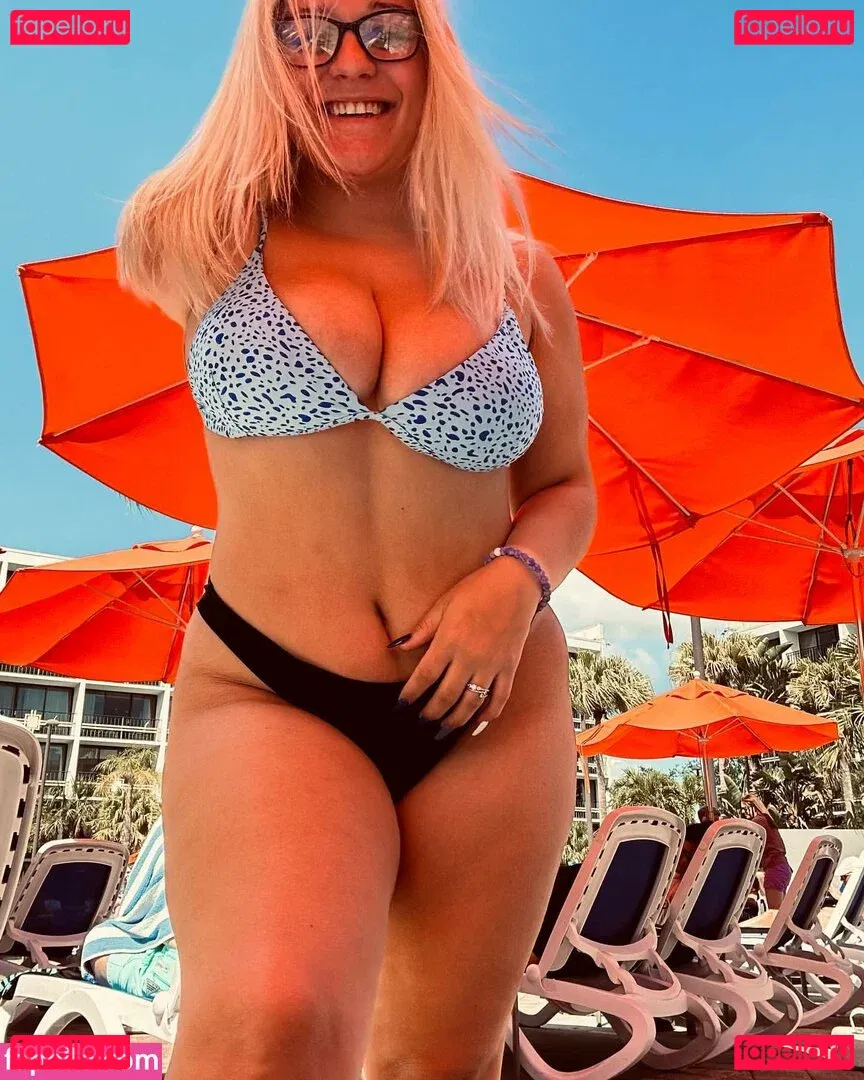 Hailey Higgins Onlyfans Photo Gallery 