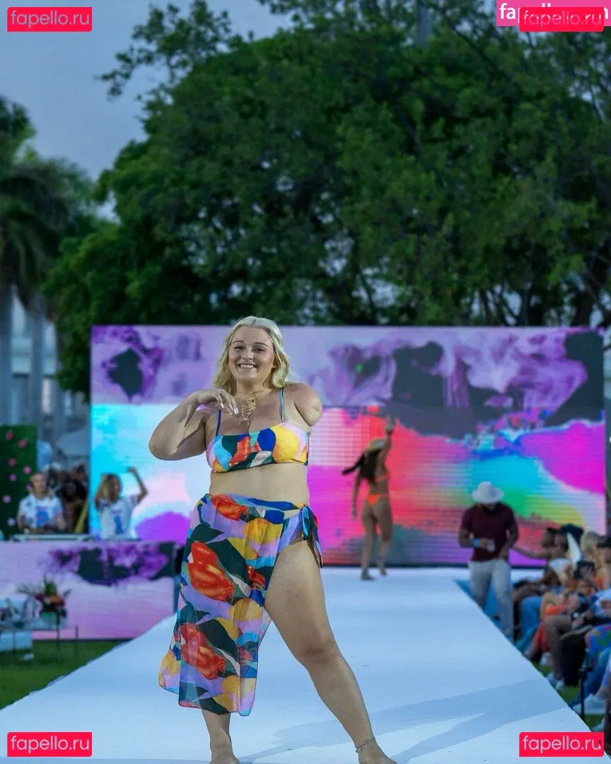 Hailey Higgins Onlyfans Photo Gallery 