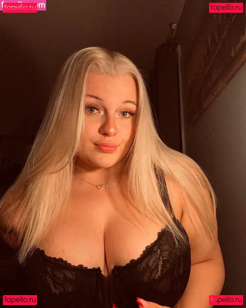 Hailey Higgins Onlyfans Photo Gallery 