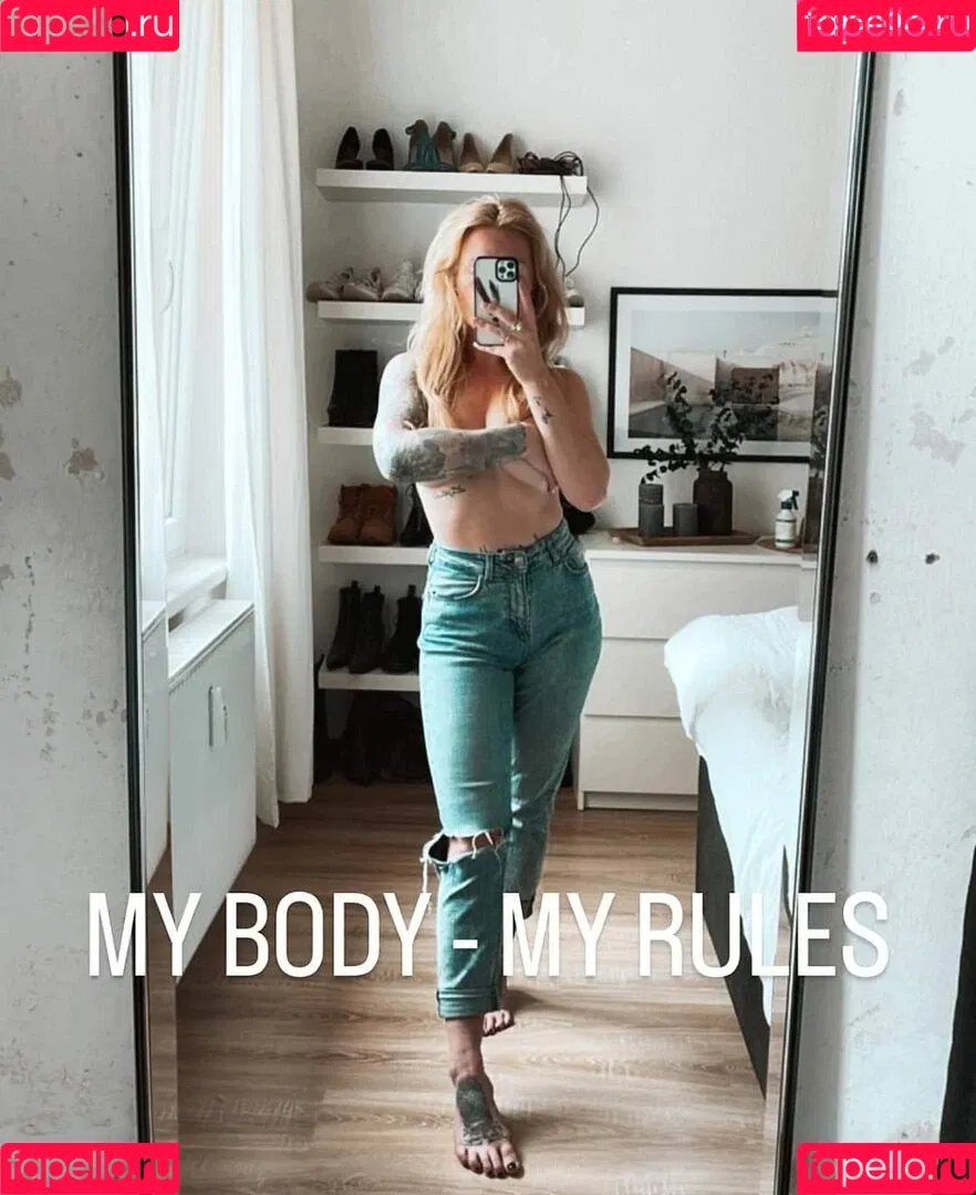 Denise Schwitalle Onlyfans Photo Gallery 