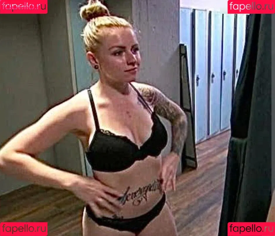 Denise Schwitalle Onlyfans Photo Gallery 