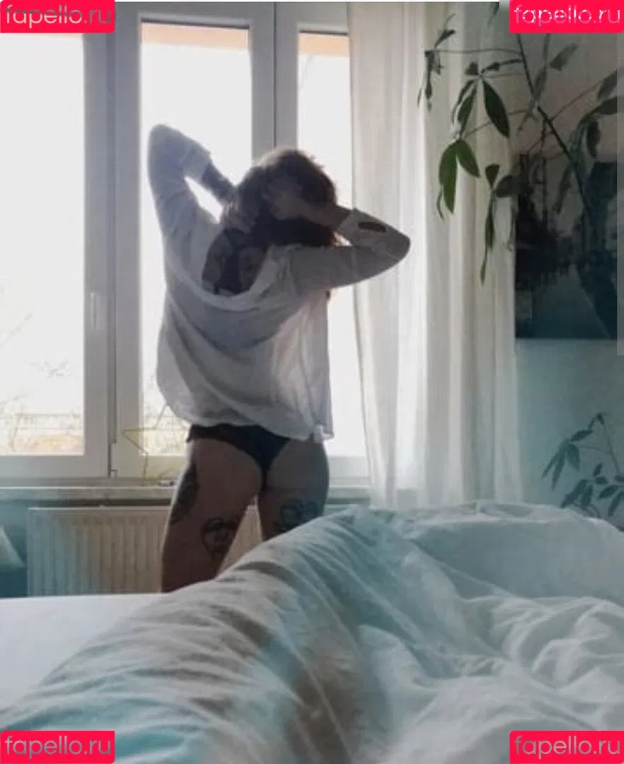 Denise Schwitalle Onlyfans Photo Gallery 