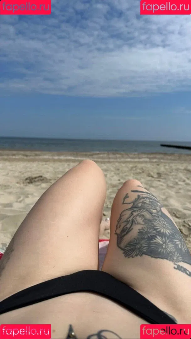 Denise Schwitalle Onlyfans Photo Gallery 
