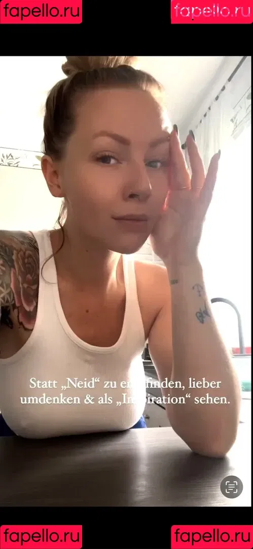 Denise Schwitalle Onlyfans Photo Gallery 