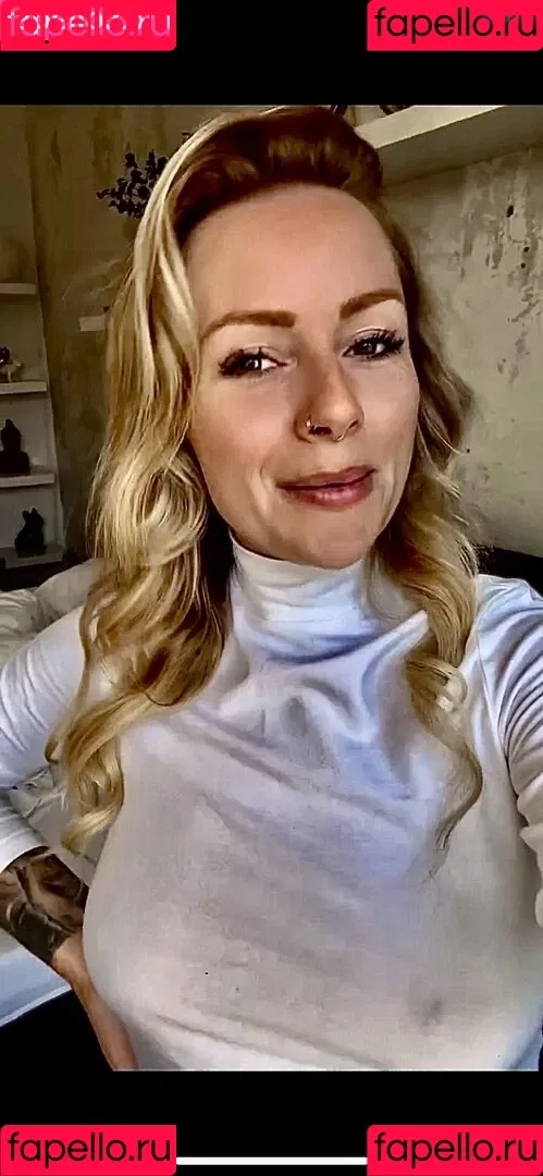 Denise Schwitalle Onlyfans Photo Gallery 