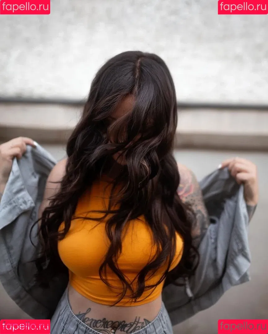 Denise Schwitalle Onlyfans Photo Gallery 