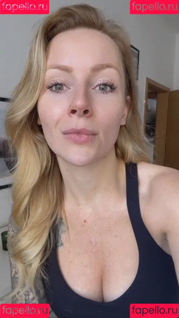 Denise Schwitalle Onlyfans Photo Gallery 