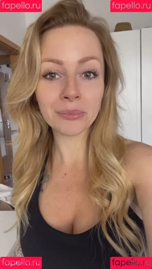Denise Schwitalle Onlyfans Photo Gallery 