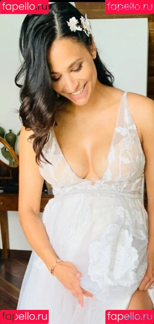 Amira Pocher Onlyfans Photo Gallery 