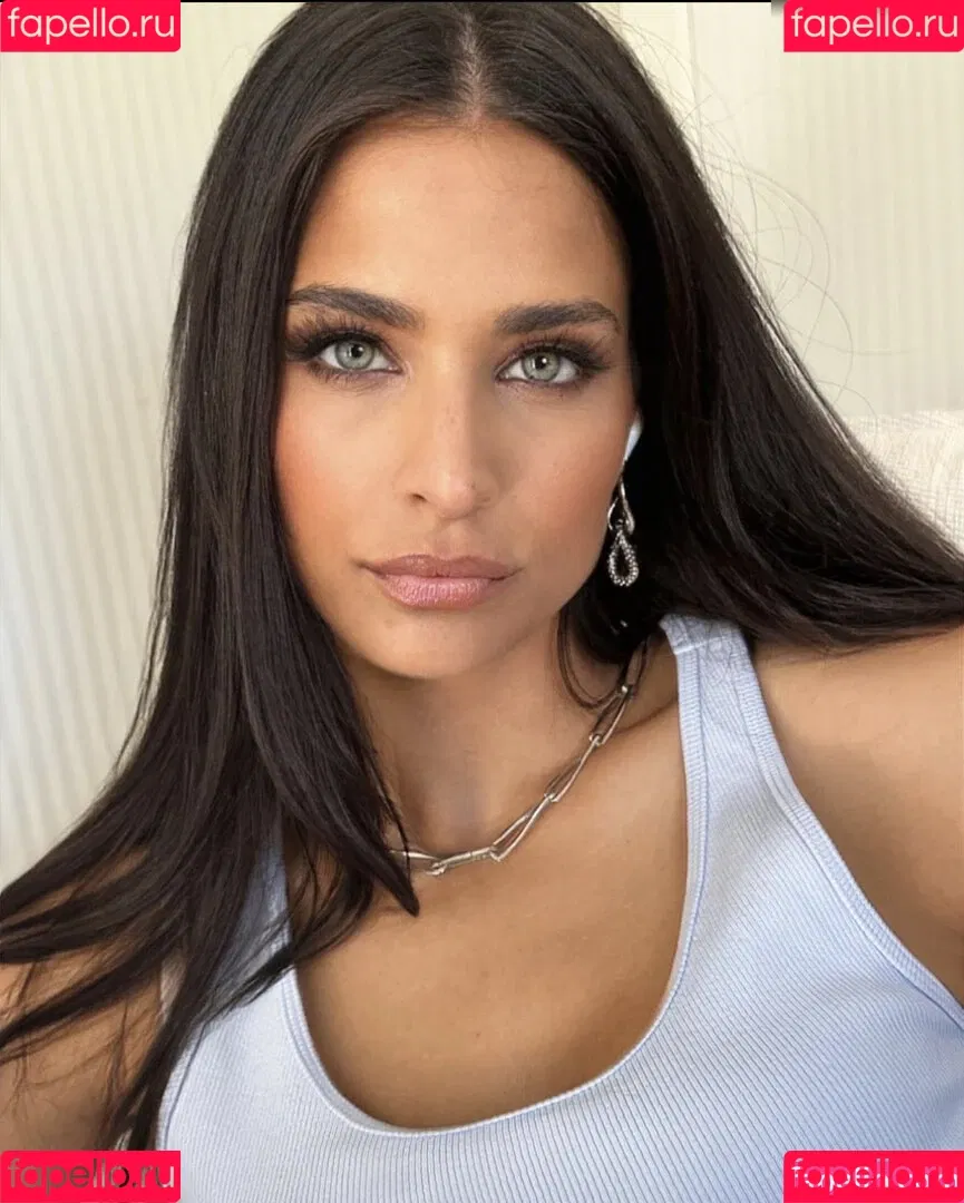 Amira Pocher Onlyfans Photo Gallery 