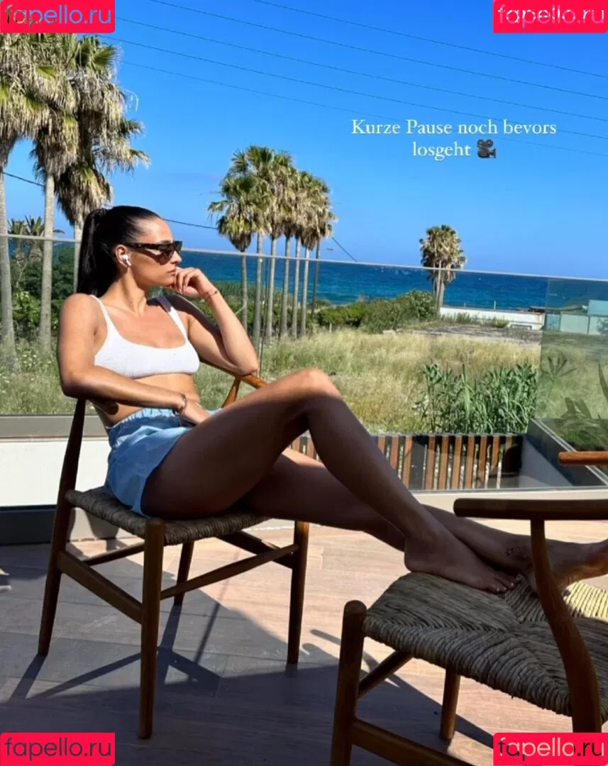 Amira Pocher Onlyfans Photo Gallery 