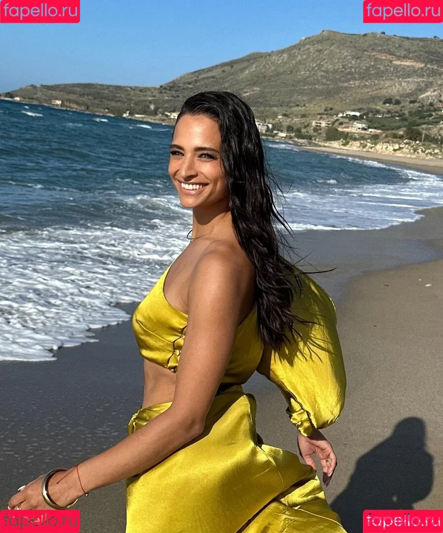 Amira Pocher Onlyfans Photo Gallery 