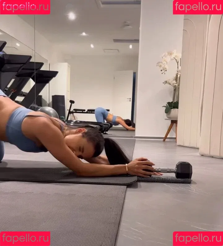 Amira Pocher Onlyfans Photo Gallery 