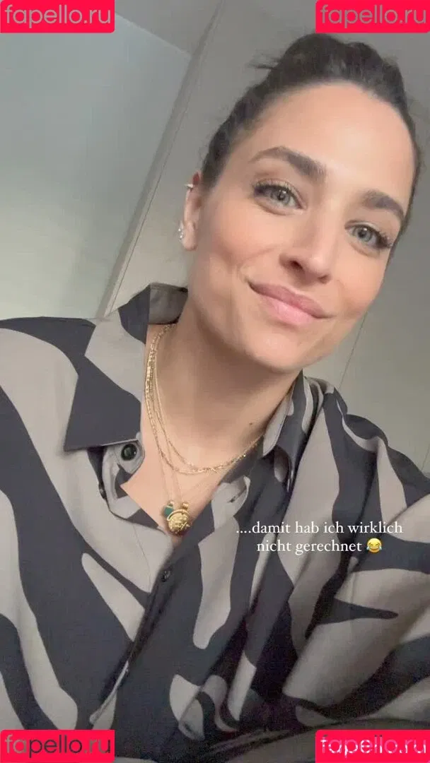 Amira Pocher Onlyfans Photo Gallery 