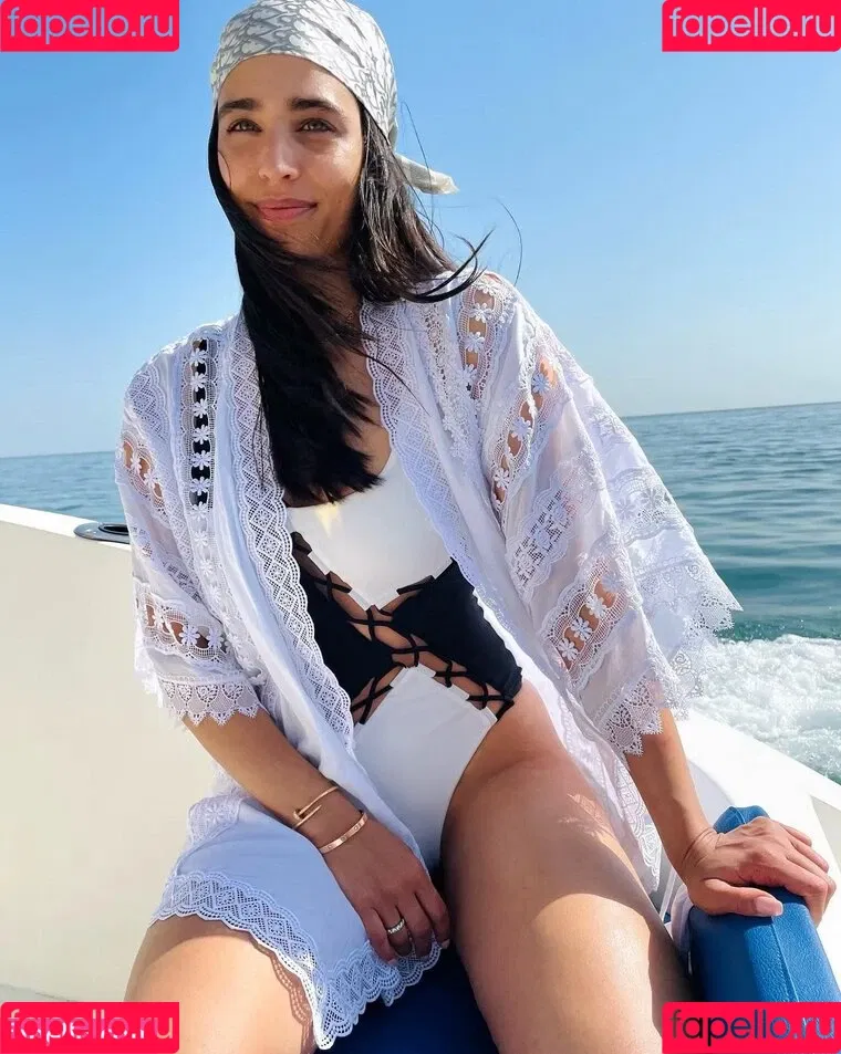 Amira Pocher Onlyfans Photo Gallery 