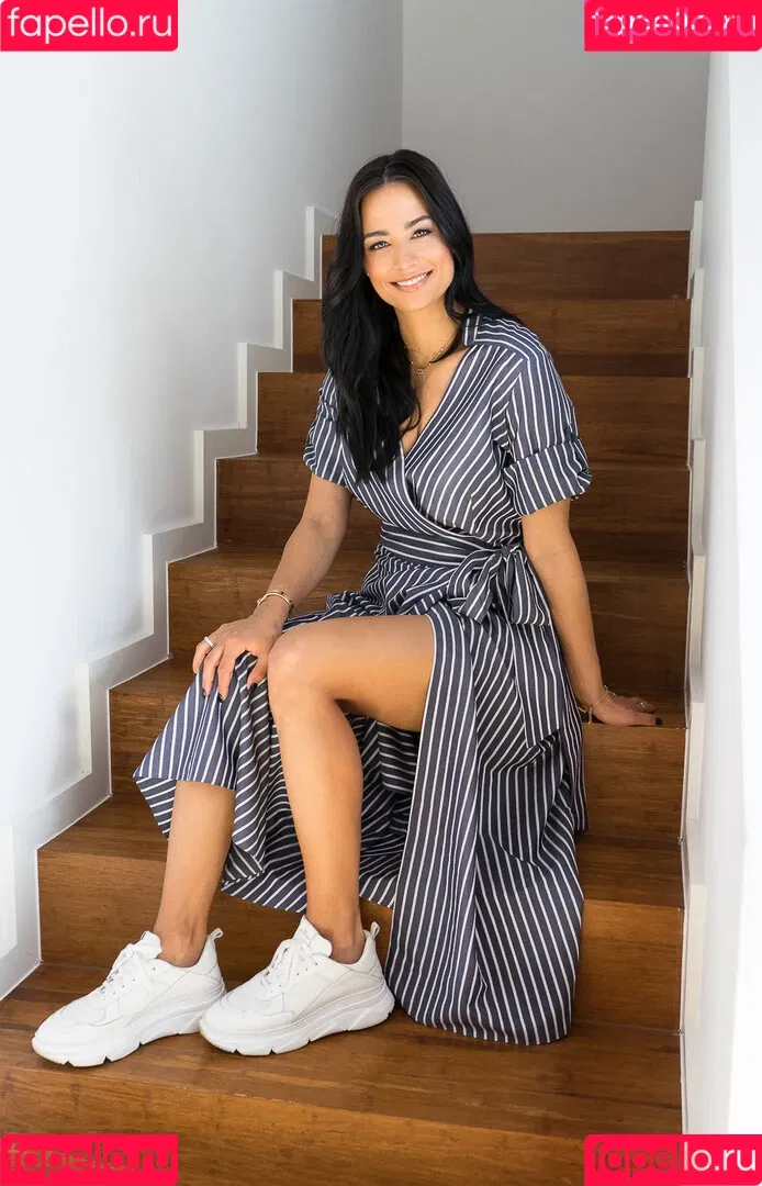 Amira Pocher Onlyfans Photo Gallery 