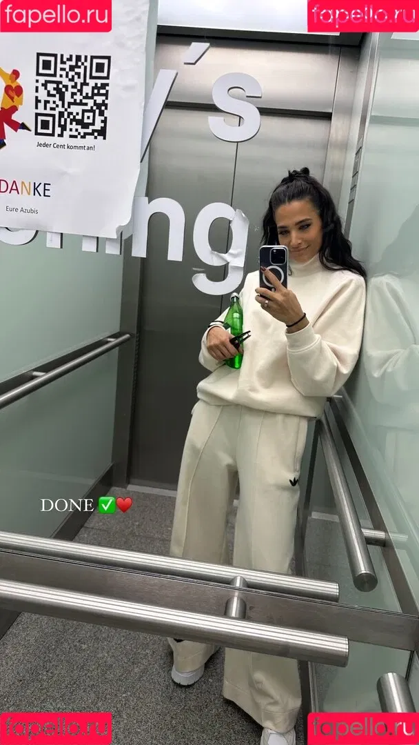 Amira Pocher Onlyfans Photo Gallery 