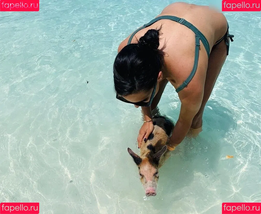 Amira Pocher Onlyfans Photo Gallery 