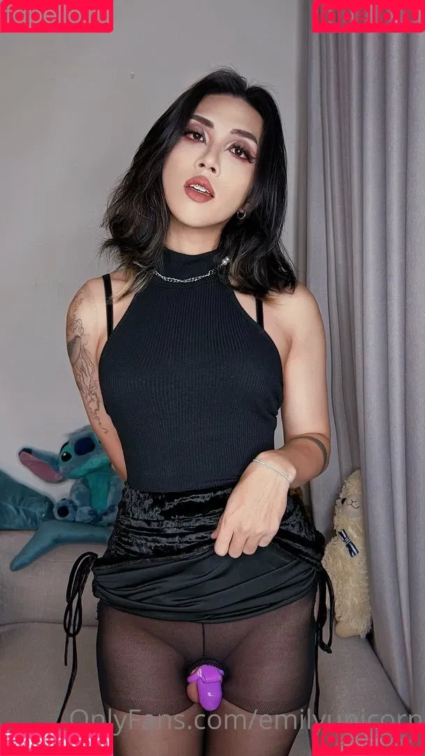 Emily Yunicorn Onlyfans Photo Gallery 