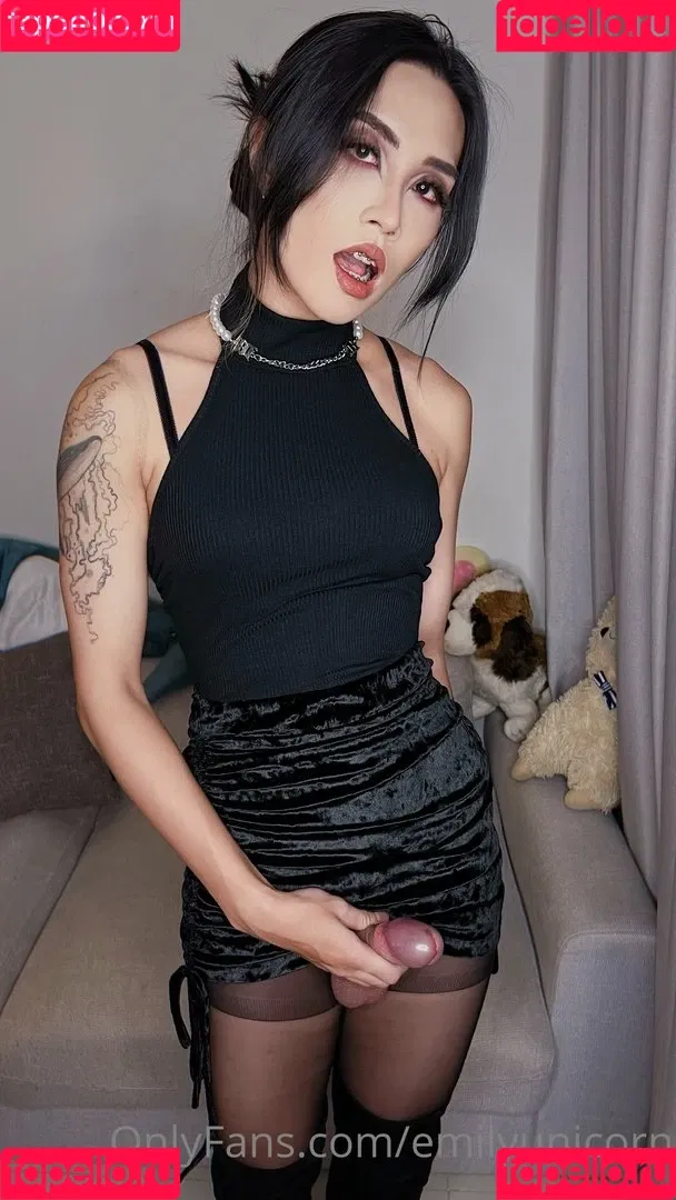 Emily Yunicorn Onlyfans Photo Gallery 