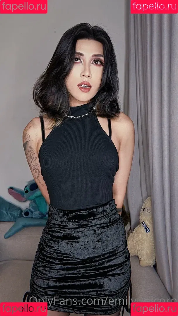 Emily Yunicorn Onlyfans Photo Gallery 