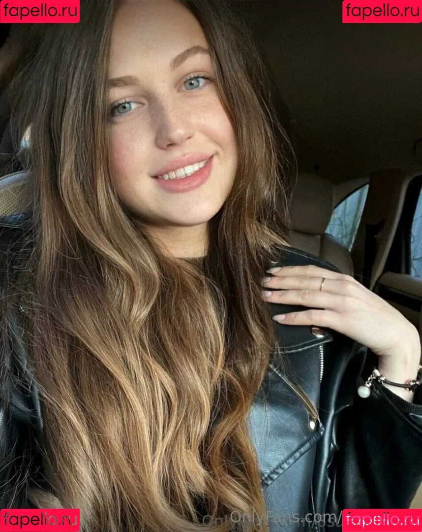 vlladashy Onlyfans Photo Gallery 